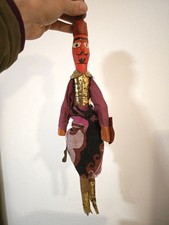 Pupazzo marionetta tunisino