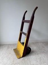Carrello Porta Bagagli Delle Ferrovie