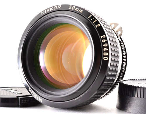 Near mint nikon - mint,