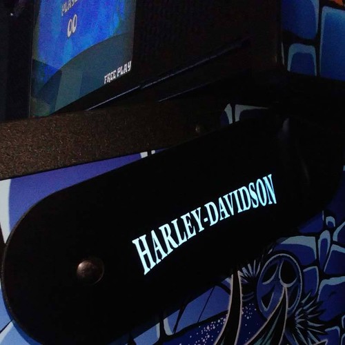 Harley davidson pinball - harley,