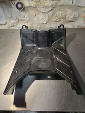 PEDANA PLASTICA CARENA PIAGGIO