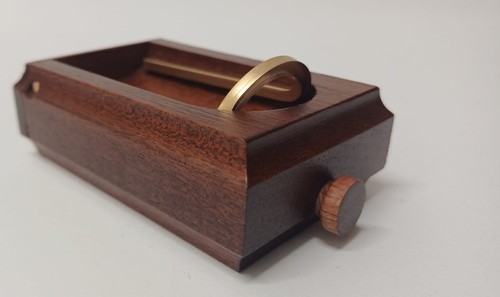 Poggia pipe legno con - pipe,