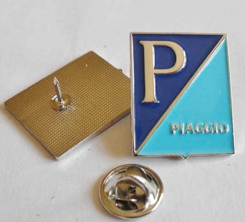 Vespa piaggio emblem pin - vespa,