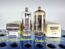 Coppia Sylvania e GE