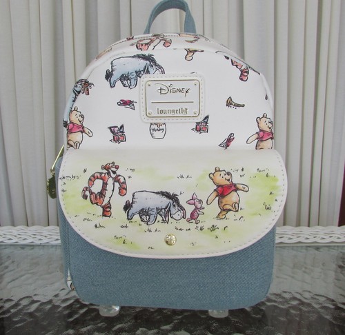 Disney loungefly classic - disney,