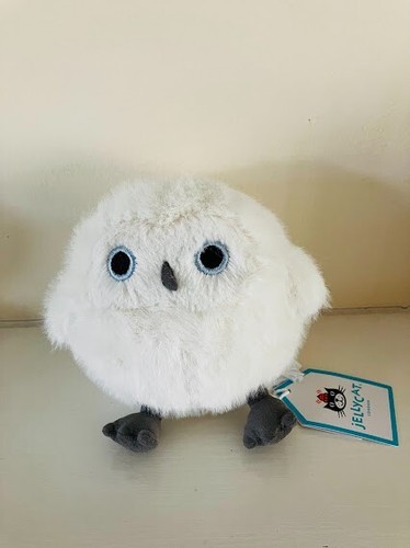 Jellycat snowy owling - i, am