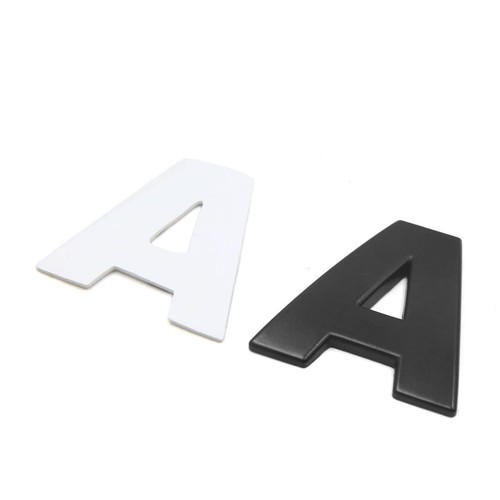 Metallico forma lettera - 3d,