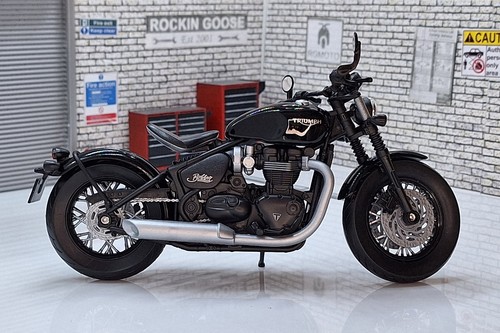 Triumph bonneville bobber - triumph,