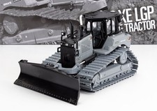 1/50 DM-MODELS - CATERPILLAR -
