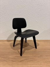 Vitra Miniatures Eames DCW