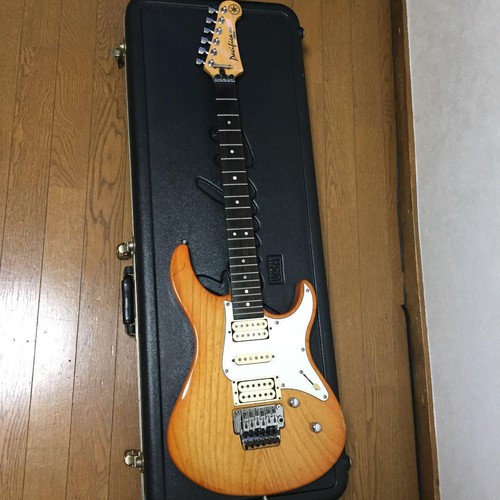 Electric guitar yamaha - electric,