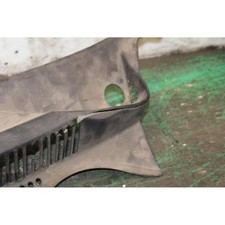 GRIGLIA TRA COFANO E PARABREZZA PER VOLKSWAGEN GOLF 4A SERIE (98-03) 1.9 1998