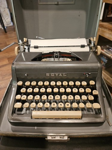 Macchina scrivere portatile - macchina, da