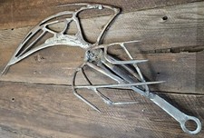 Scultura in metallo quercia