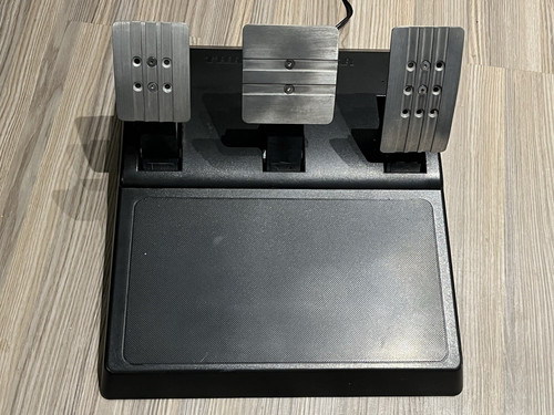 Testato pedali thrustmaster - testato,