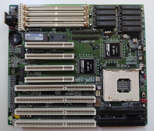 Socket pcchips hsin tech - hsin,