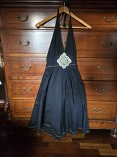 Prezioso abito nero e oro OMAI