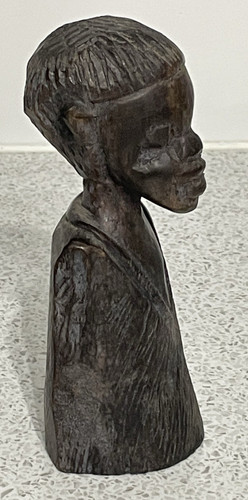 Small 13cm high - 13cm, carved