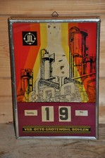 Vecchia insegna pubblicitaria/calendario girevole DDR, VEB"Otto Grotewohl"Böhlen, lavorazione petrolio