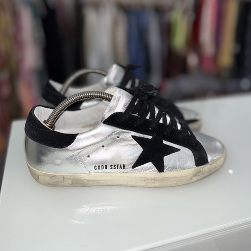 Golden goose superstar sneaker - golden,