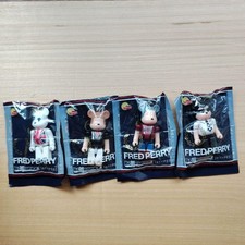 Set 4 pezzi figure FRED PERRY