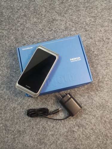 Nokia gb - e7-16,