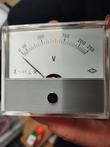 Strumenti voltmetri - strumenti,