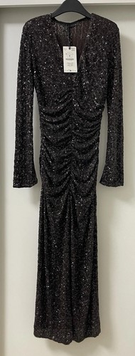 Abito lungo con paillettes