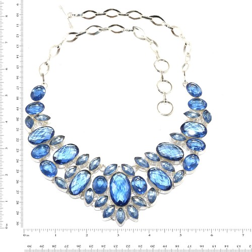 Collana gioielli amici pietre
