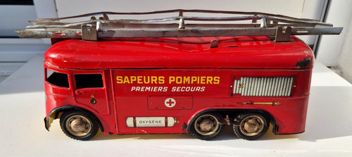 Camion pompier premier secours - pompier,