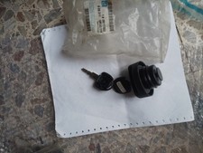 TAPPO CARBURANTE SERBATOIO CON CHIAVE PER OPEL ASTRA G CORSA C ZAFIRA A MERIVA 