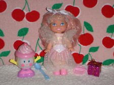 Vintage Cherry Merry Muffin ~