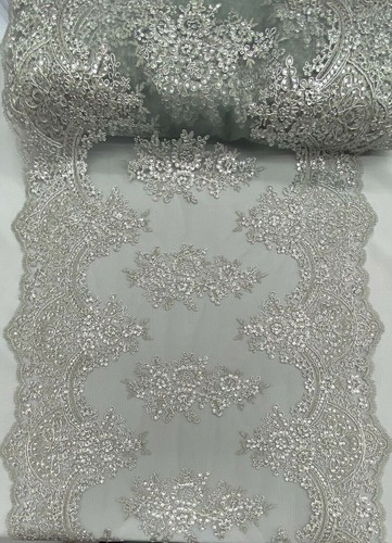 Tessuto pizzo paillettes - , di