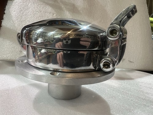 Tappo carburante grande stile