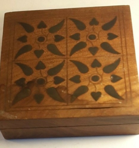 Scatola legno con - scatola, -con