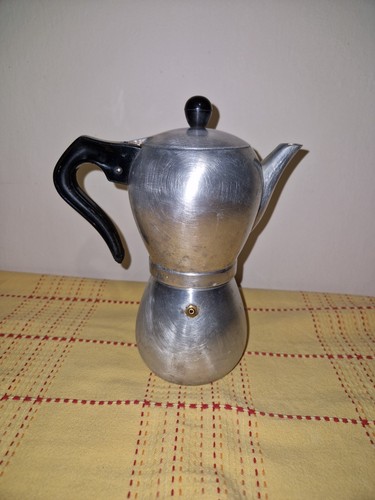 Vecchia caffettiera coffee - vecchia,