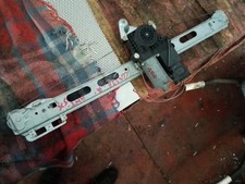 Alzacristallo elettr. porta