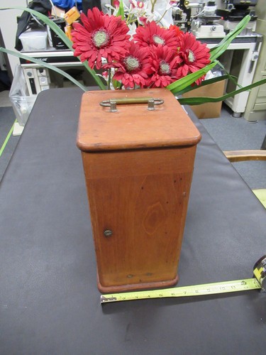 Vuota legno armadietto per - vuota,