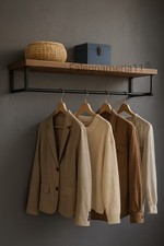 Mensola appendiabiti cappelliera da parete in legno massiccio e ferro 