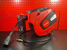 Avvolgitubo automatico per
