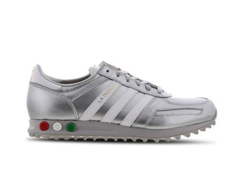Nuove scarpe ginnastica - nuove,