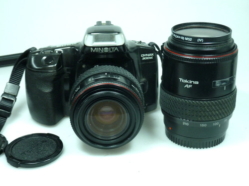 Minolta 300si con zoom tokina - 300si,