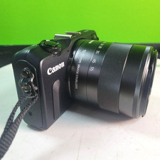 Canon EOS M2 + 18-55 mm