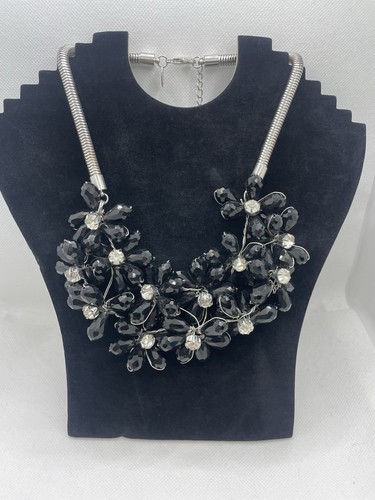 Collana bavaglino