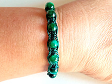 Bracciale shamballa carezze occhio di tigre verde da mm8 nodo macramè regalo