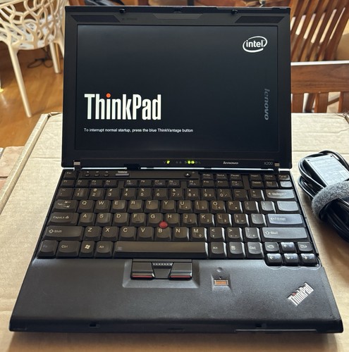 Vintage lenovo thinkpad x200 - vintage,