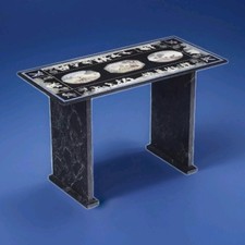 Piano in scagliola policroma