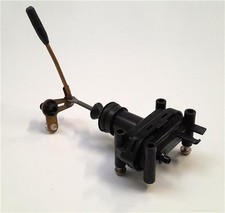 -- Mercedes-Benz E (W124)