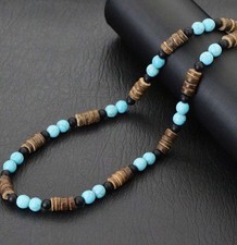 Collana di perle in legno da