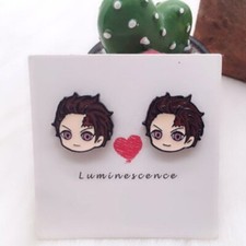 Orecchini a perno Tanjiro